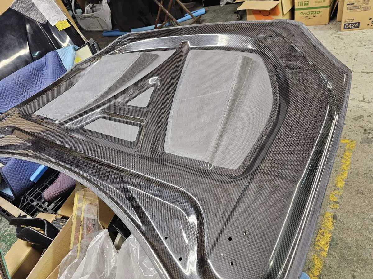 Funda de lluvia ventilada del capó Toyota GR86 de Voltex Racing (FRP) - Imagen 2