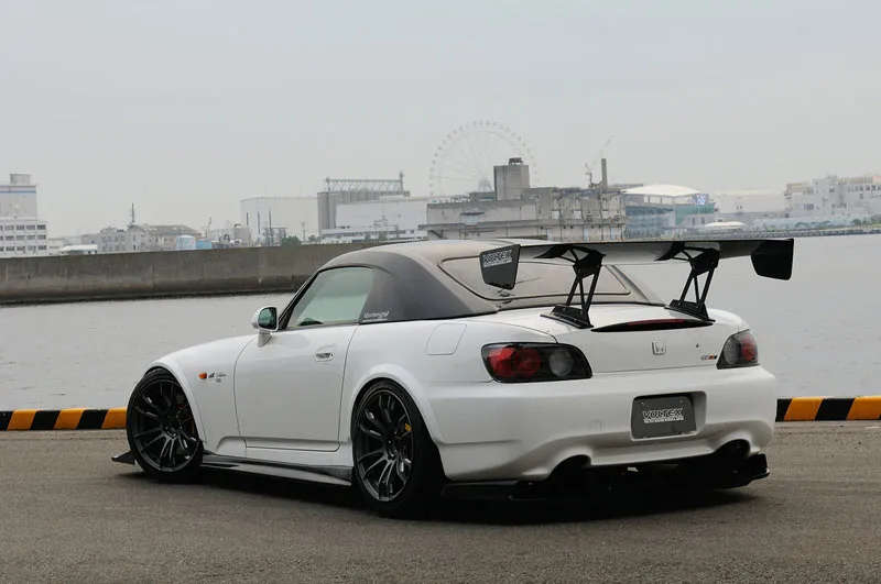 Faldón lateral S2000 (WC)
